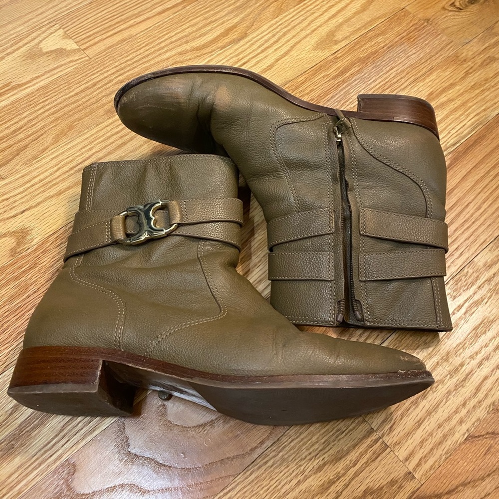 Tory Burch Light Brown/Tan Boots